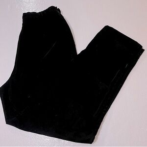 Susan Bristol Size 8 Black Velvet‎ Pants